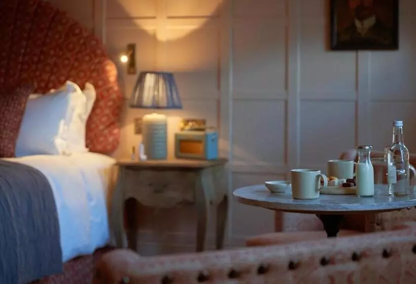 Hotel The White Horse