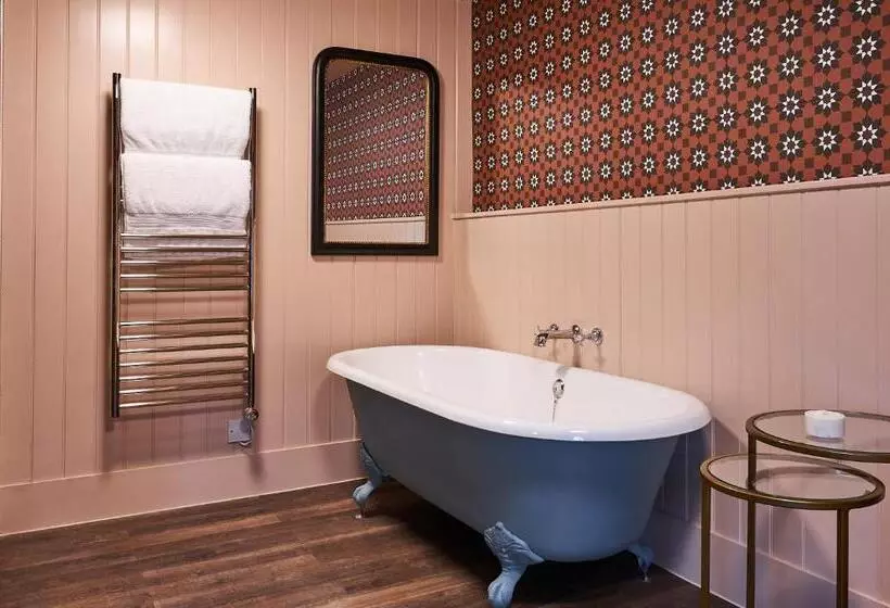 Hotel The White Horse