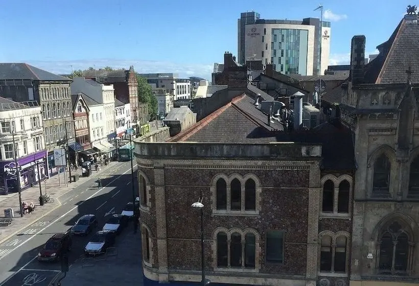 Royal Hotel Cardiff by Belvilla