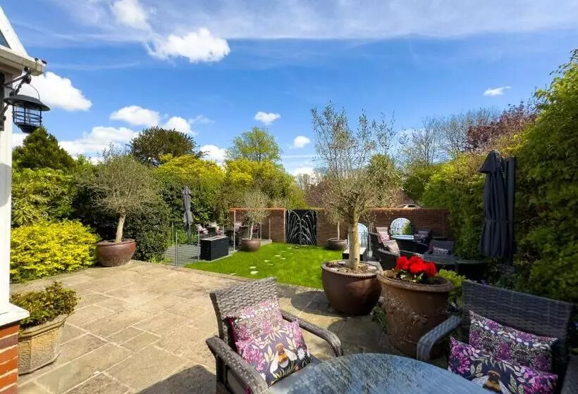 Bed and Breakfast Quob Park Old House Hotel & Spa