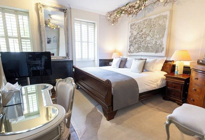 مبيت وإفطار Quob Park Old House Hotel & Spa