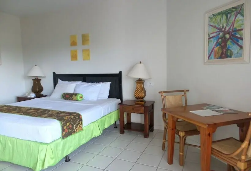 Coyaba Beach Resort