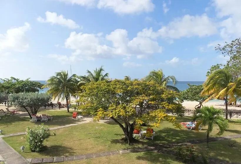 Coyaba Beach Resort