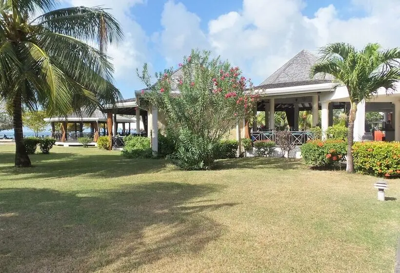 Coyaba Beach Resort