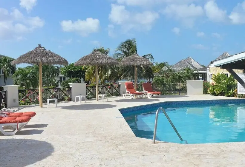 Coyaba Beach Resort