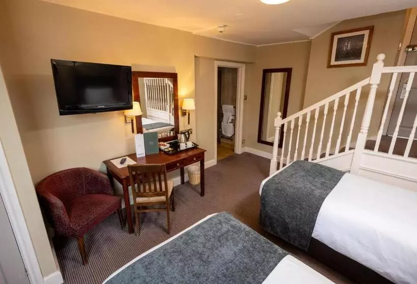 호텔 Castle And Ball By Greene King Inns