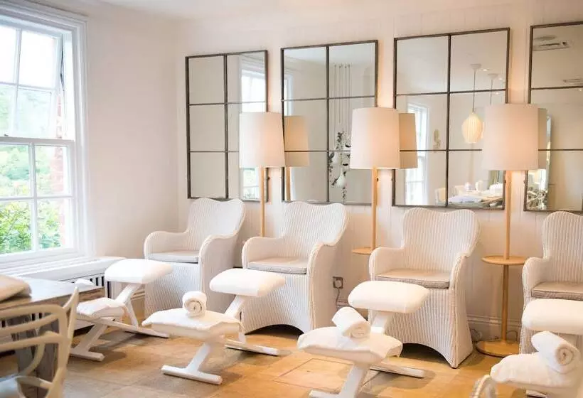 Chewton Glen Hotel   An Iconic Luxury