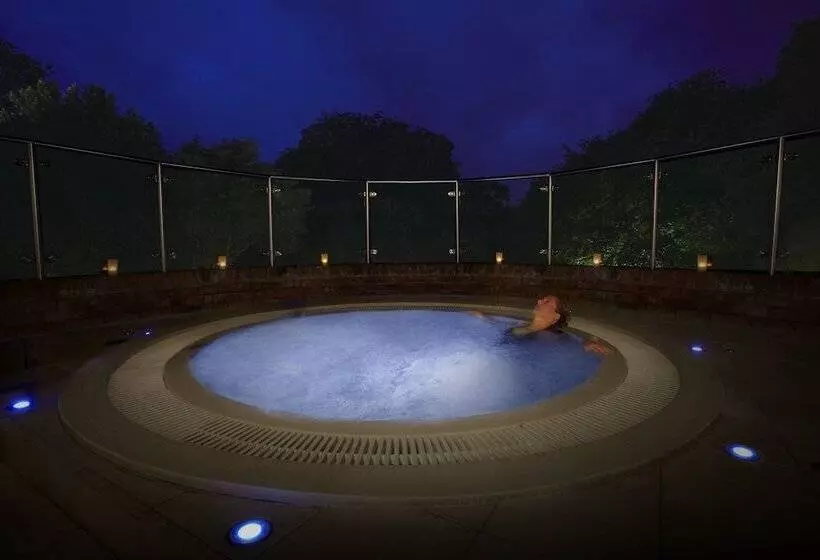 Chewton Glen Hotel   An Iconic Luxury