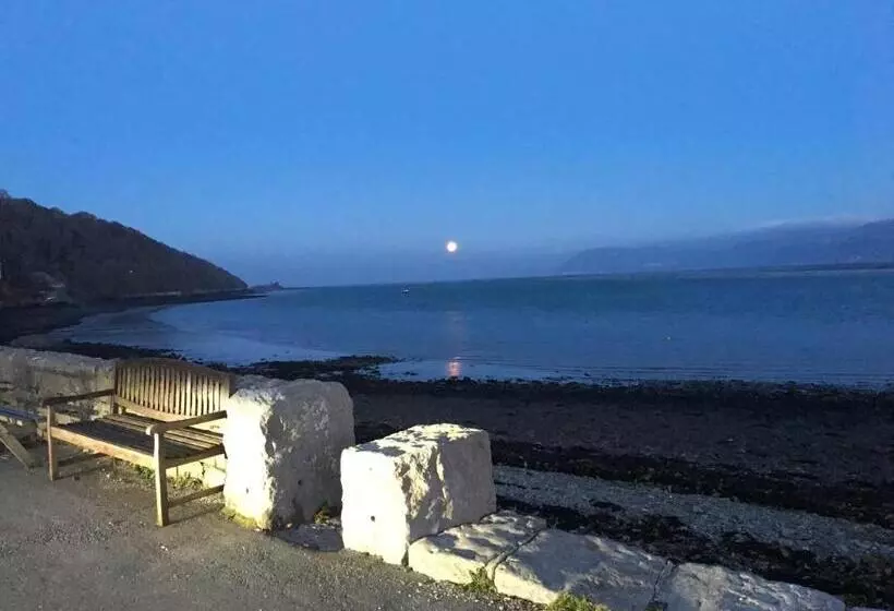 בית מלון כפרי Gazelle