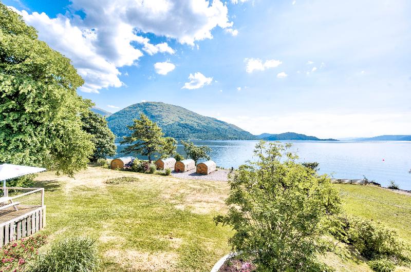 Onich Hotel & Lochside Beach Pods