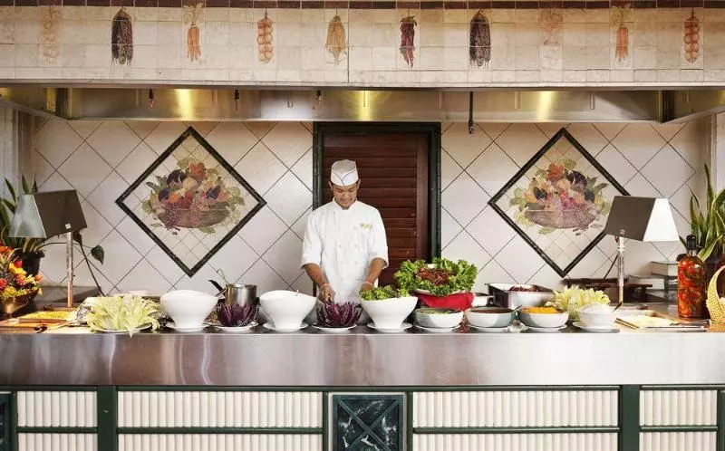 هتل Pacific Islands Club Guam