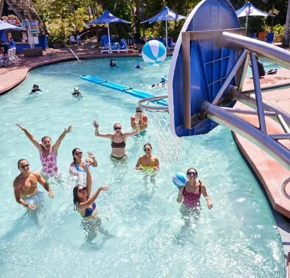 هتل Pacific Islands Club Guam