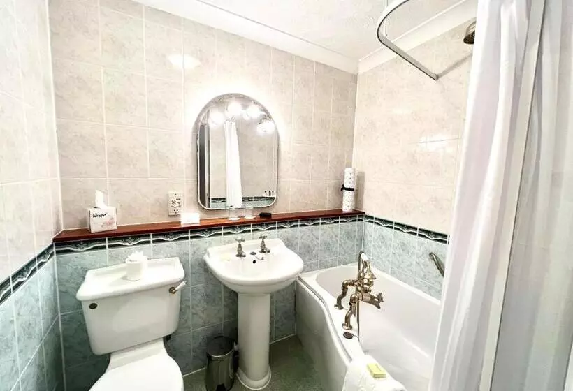 هتل Passford House