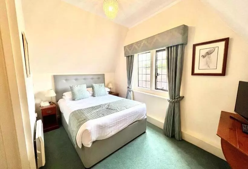 هتل Passford House