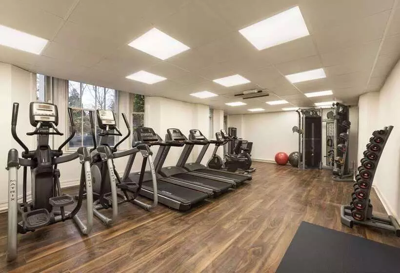 Hôtel Ramada By Wyndham Birmingham Solihull