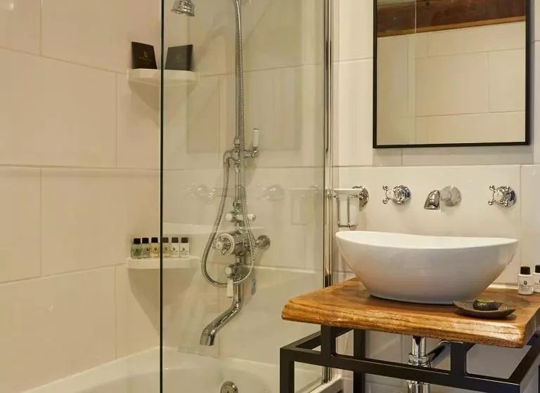 Отель The Angel Inn, Stoke By Nayland