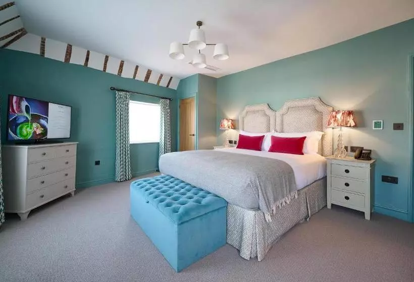 Отель The Angel Inn, Stoke By Nayland