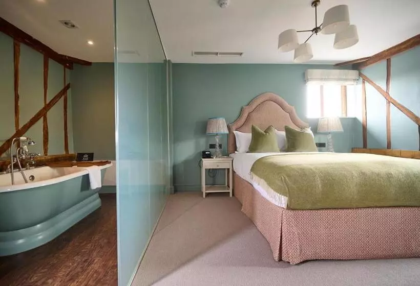 Отель The Angel Inn, Stoke By Nayland