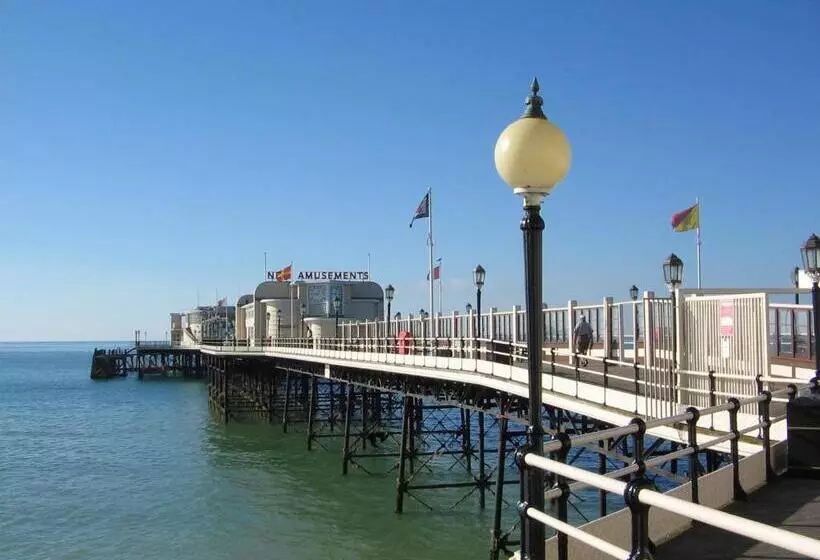 ホテル The Chatsworth