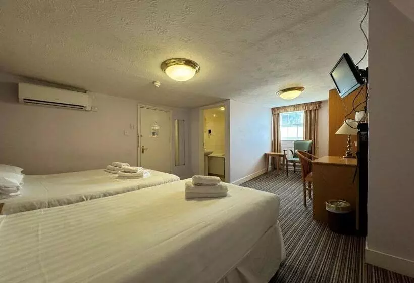 ホテル The Chatsworth