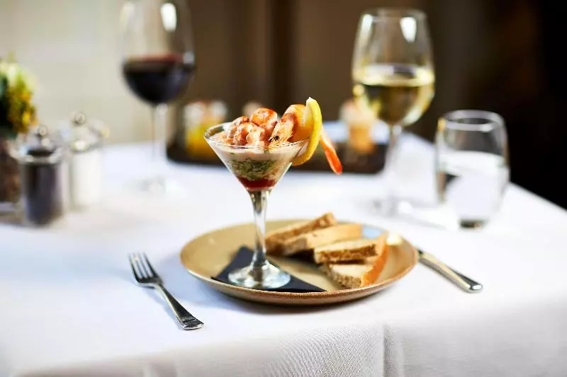 ホテル The Dean Court