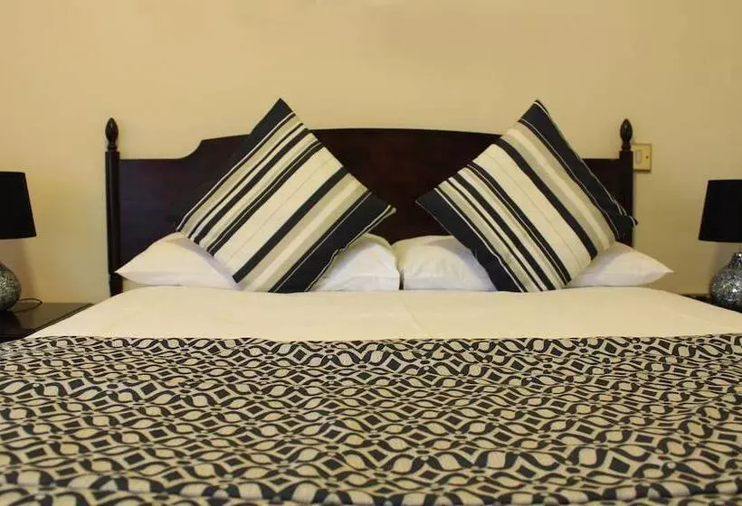 Hotel The Devil S Punchbowl