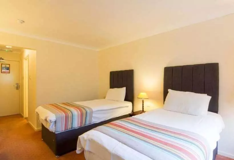 Hotel The Devil S Punchbowl