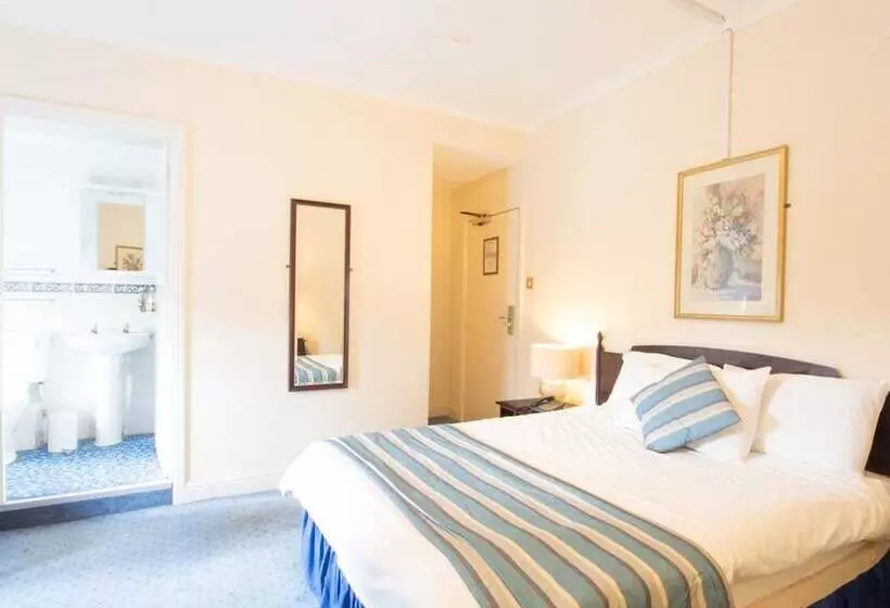 Hotel The Devil S Punchbowl