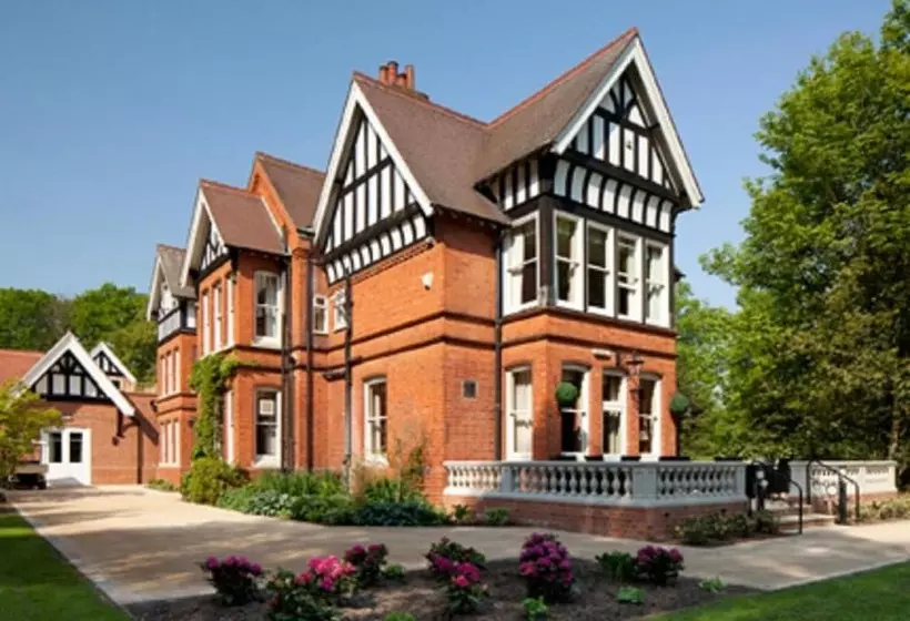 ホテル The Dower House