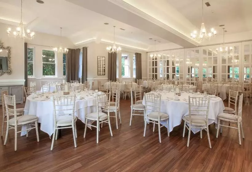 ホテル The Dower House