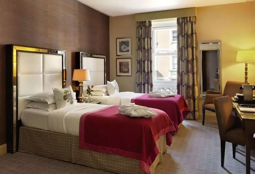 هتل The Mandeville