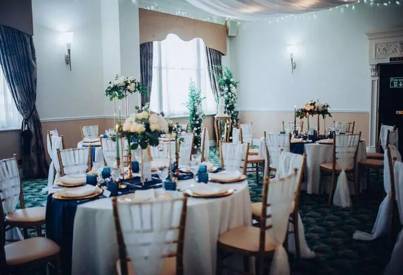 New Continental Hotel; Sure Hotel Collection By Best Western