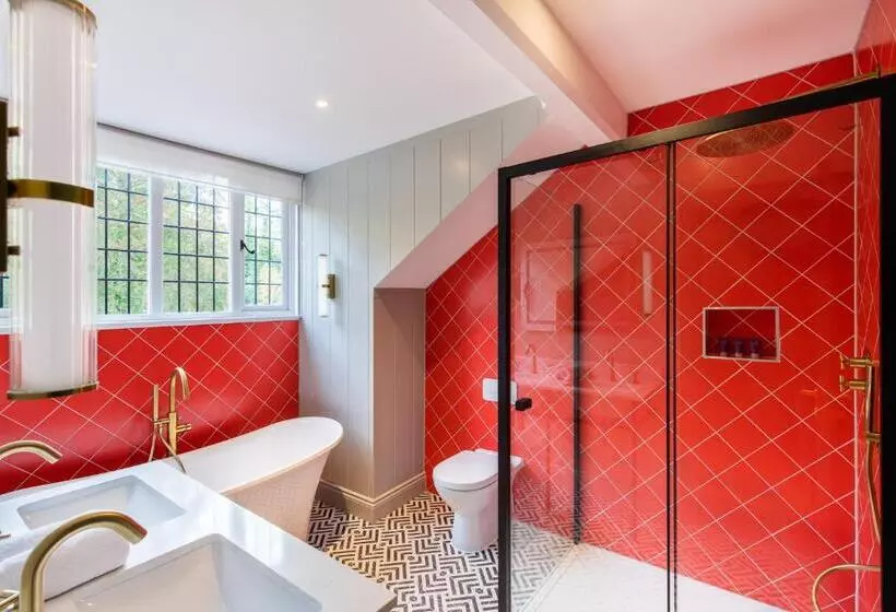 호텔 The Springs Resort & Golf Club