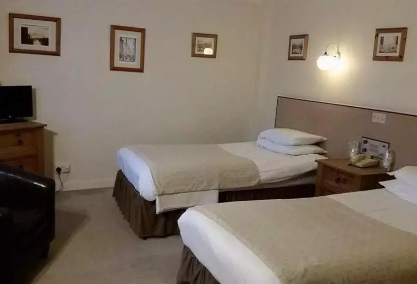 The Royal Hotel Tain