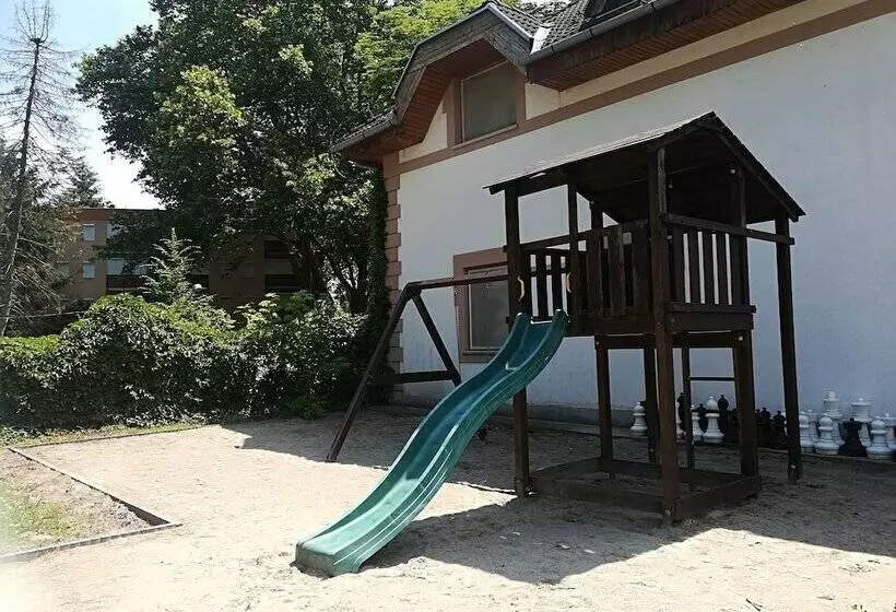 هتل Baranya