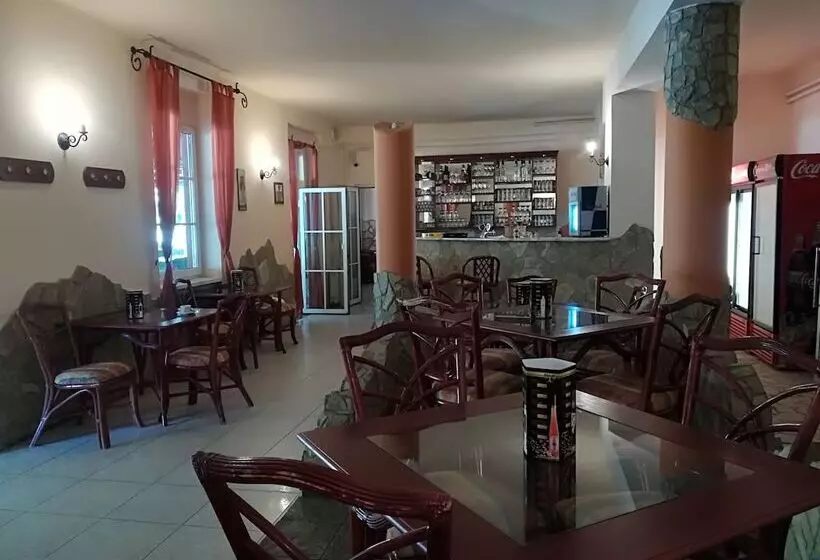هتل Baranya