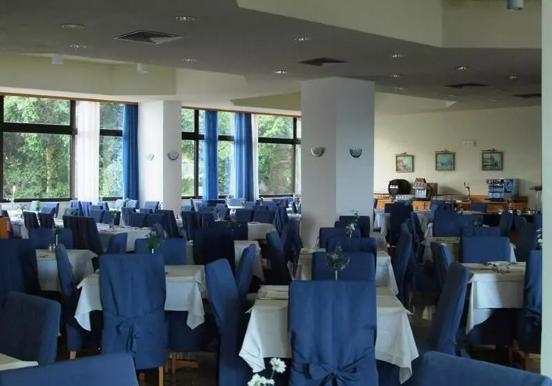 هتل Calypso Beach