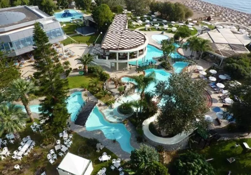 هتل Calypso Beach