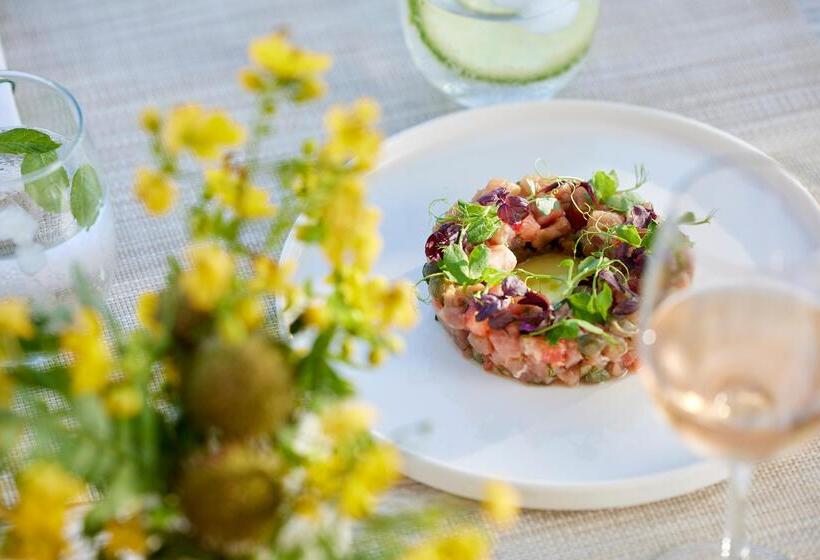 ホテル Ikos Olivia