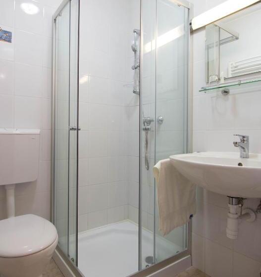 酒店 István Király Szálló