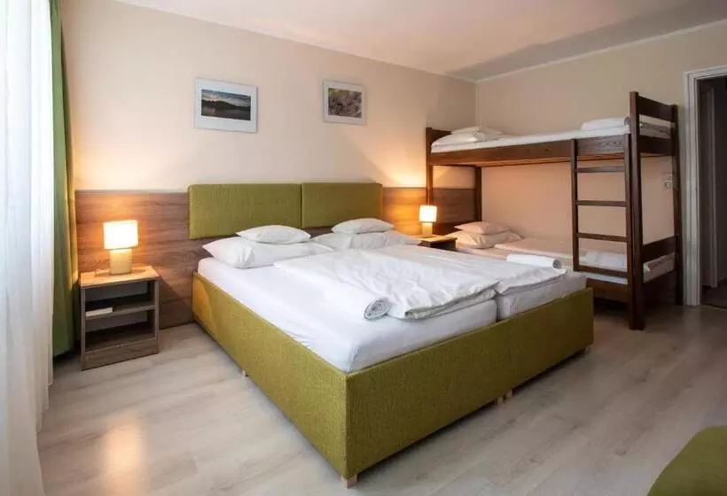 Szálloda István Király Szálló