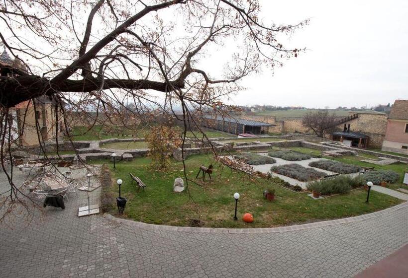 酒店 István Király Szálló