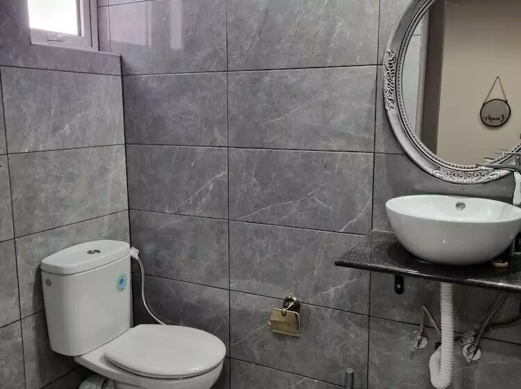 ホテル Parthenis Riviera