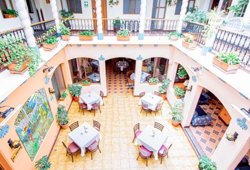 هتل Pension Bonifaz