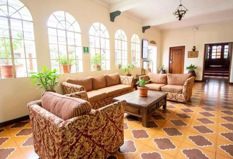 هتل Pension Bonifaz