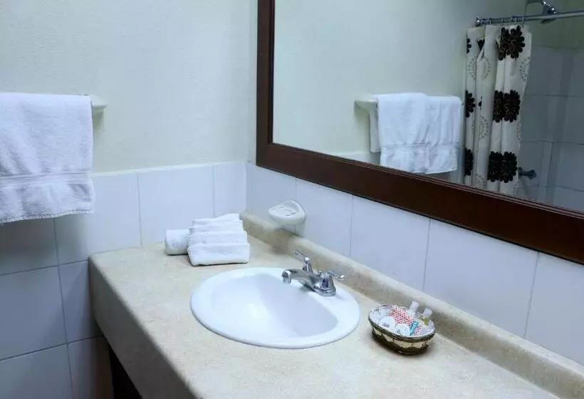 هتل Pension Bonifaz