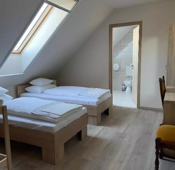 Hotel Szőlőfürt Fogadó