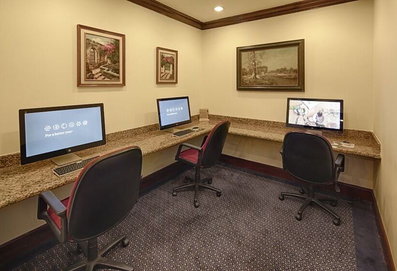 هتل The Westin Camino Real, Guatemala