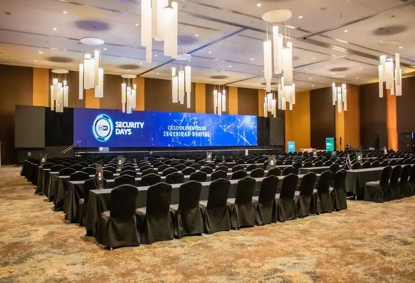 בית מלון כפרי The Westin Camino Real, Guatemala