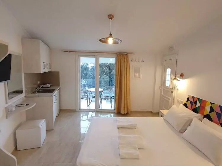 Hotelli Valtos Ionion